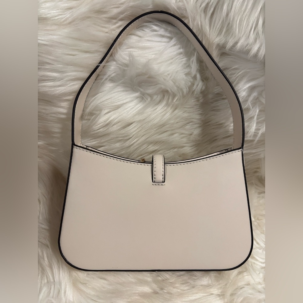Michael Kors Lyra Small Leather Pochette NWT - Picture 5 of 16